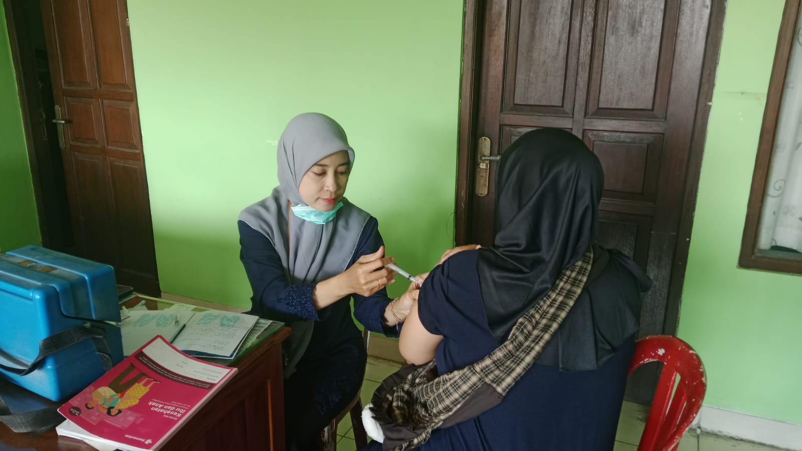 Jaga Kesehatan Generasi Masa Depan, Desa Pasir Jaya Cigombong Gelar Posyandu Rutin